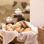 فندق 