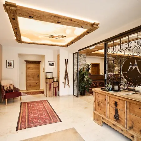 Hotell Garni Mössmer Sankt Anton am Arlberg
