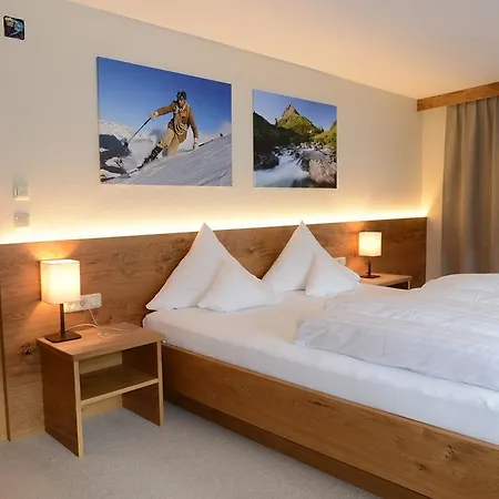 Hotell Garni Mössmer Sankt Anton am Arlberg