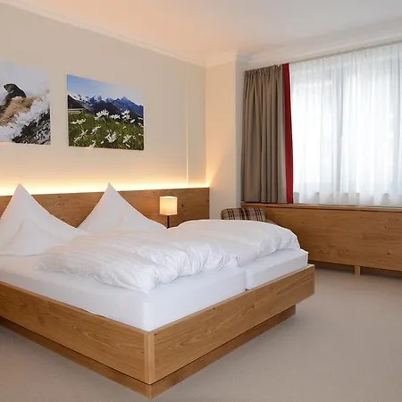 Garni Mössmer Hotell 4*
