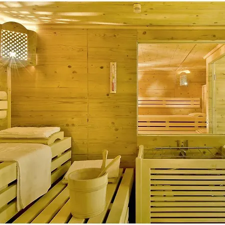 Quality Hosts Arlberg Garni Mössmer